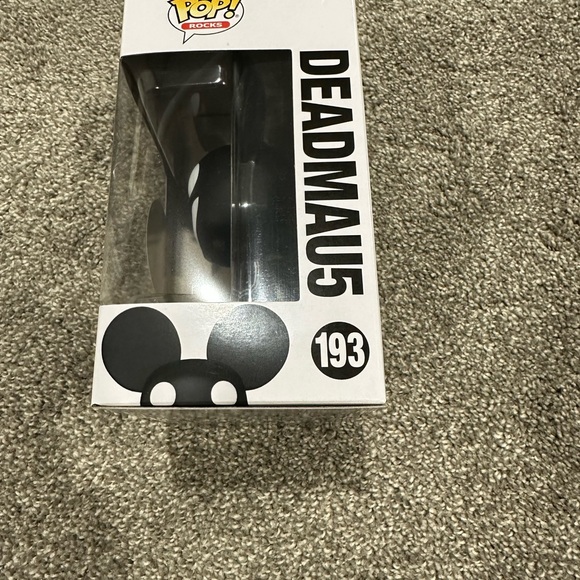 Mint condition new deadmau5 funko pop - Picture 2 of 4